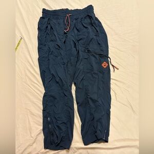 Women’s REI 16P Black Cargo Pants with Orange accents